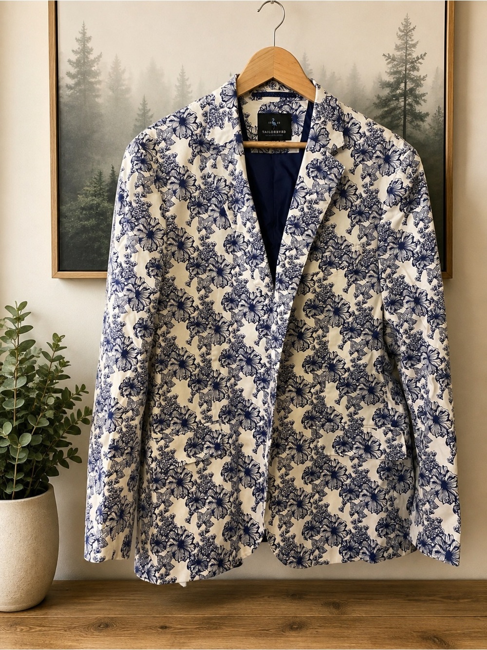 Tailorbyrd Cream & Navy Floral Sport Coat